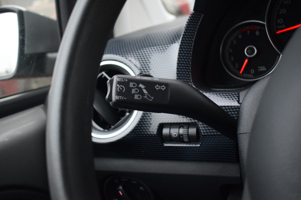 Volkswagen up! 1.0 | Camera | Cruise | LM Velgen | Climate