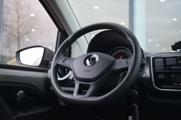 Volkswagen up! 1.0 | Camera | Cruise | LM Velgen | Climate