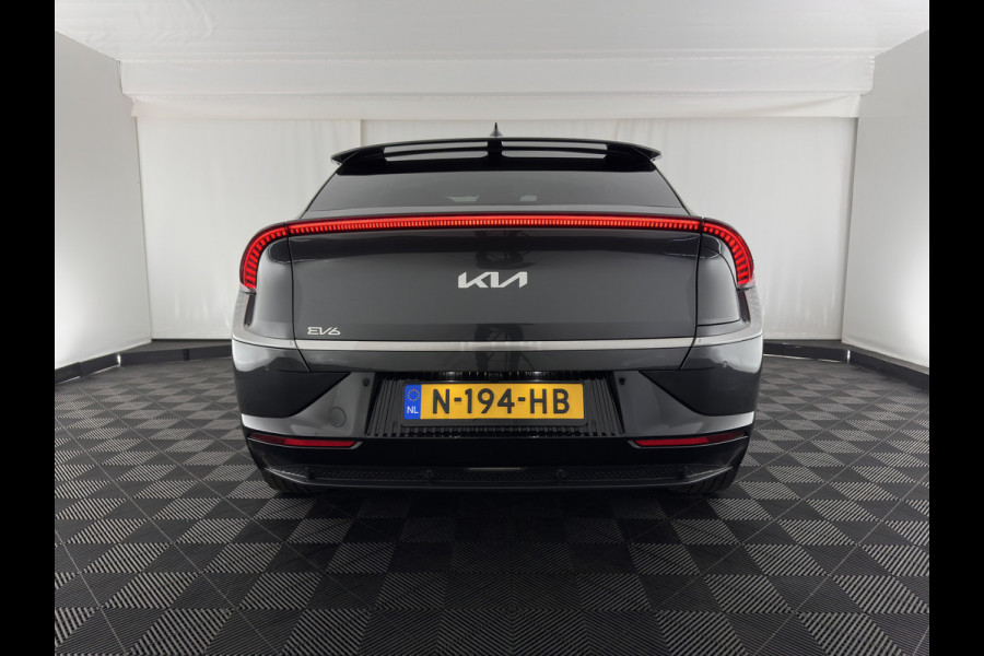 Kia Ev6 Plus 77.4 kWh [ 3-Fase ] (INCL-BTW) Aut. *LUXURY-LEATHER | ADAPTIVE-CRUISE | WIDE-SCREEN-DIGI-COCKPIT | MERIDIAN-AUDIO | MEMORY-PACK | FULL-LED | KEYLESS | CAMERA | DAB | BLIND-SPOT | NAVI-FULLMAP | 19''ALU*