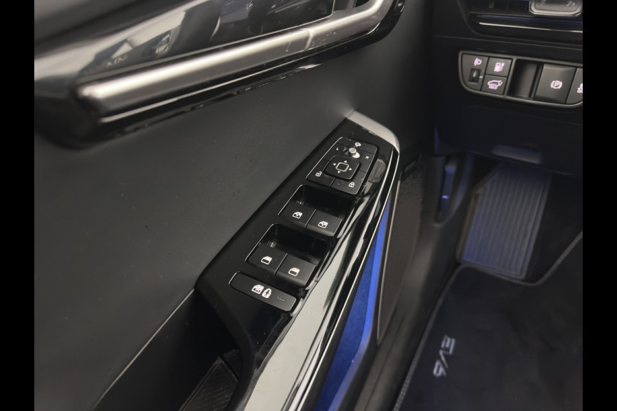 Kia Ev6 Plus 77.4 kWh [ 3-Fase ] (INCL-BTW) Aut. *LUXURY-LEATHER | ADAPTIVE-CRUISE | WIDE-SCREEN-DIGI-COCKPIT | MERIDIAN-AUDIO | MEMORY-PACK | FULL-LED | KEYLESS | CAMERA | DAB | BLIND-SPOT | NAVI-FULLMAP | 19''ALU*