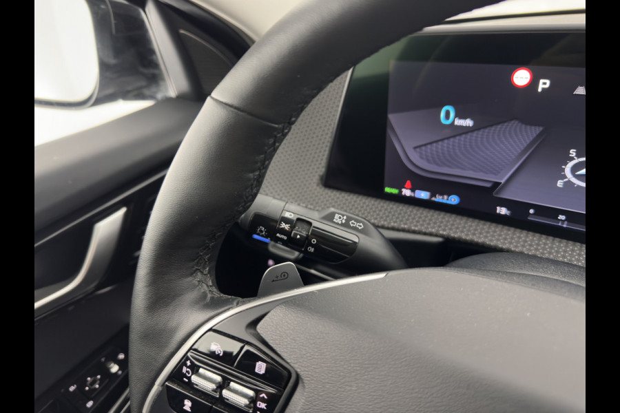 Kia Ev6 Plus 77.4 kWh [ 3-Fase ] (INCL-BTW) Aut. *LUXURY-LEATHER | ADAPTIVE-CRUISE | WIDE-SCREEN-DIGI-COCKPIT | MERIDIAN-AUDIO | MEMORY-PACK | FULL-LED | KEYLESS | CAMERA | DAB | BLIND-SPOT | NAVI-FULLMAP | 19''ALU*