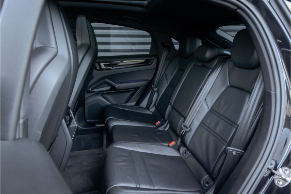 Porsche Cayenne Coupé 3.0 E-Hybrid 22 inch Black - ACC - Sport Chrono