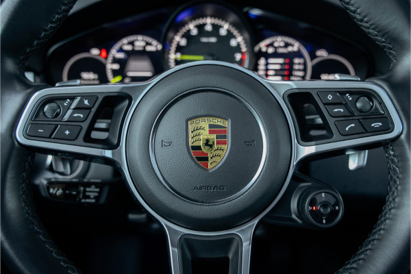 Porsche Cayenne Coupé 3.0 E-Hybrid 22 inch Black - ACC - Sport Chrono