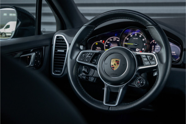 Porsche Cayenne Coupé 3.0 E-Hybrid 22 inch Black - ACC - Sport Chrono