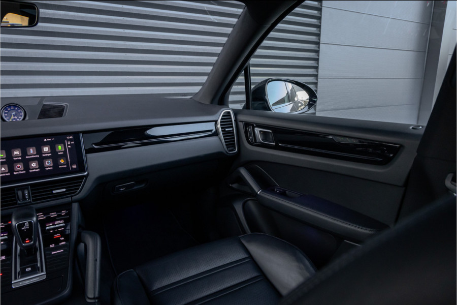 Porsche Cayenne Coupé 3.0 E-Hybrid 22 inch Black - ACC - Sport Chrono