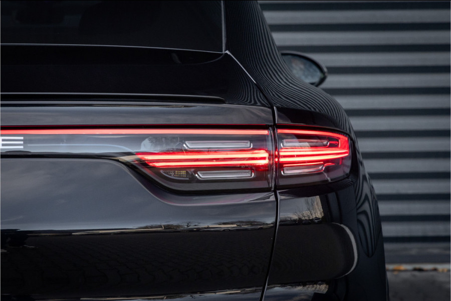 Porsche Cayenne Coupé 3.0 E-Hybrid 22 inch Black - ACC - Sport Chrono