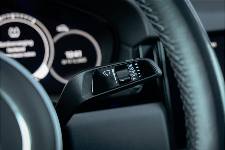 Porsche Cayenne Coupé 3.0 E-Hybrid 22 inch Black - ACC - Sport Chrono