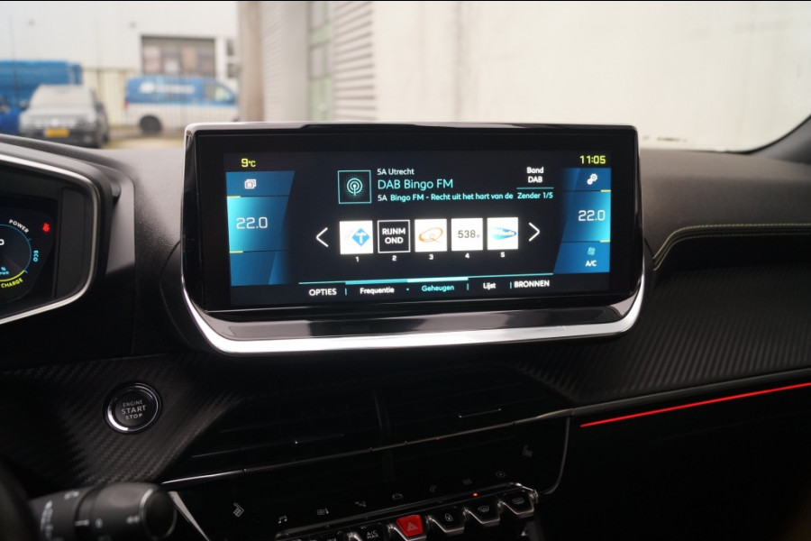 Peugeot e-2008 EV GT 50kWh -NAVI-ECC-PANO-LED-
