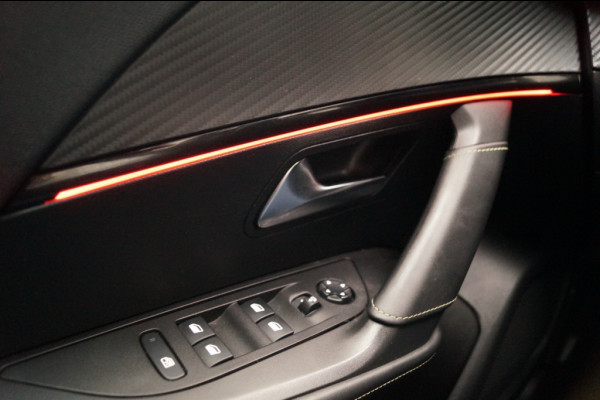 Peugeot e-2008 EV GT 50kWh -NAVI-ECC-PANO-LED-