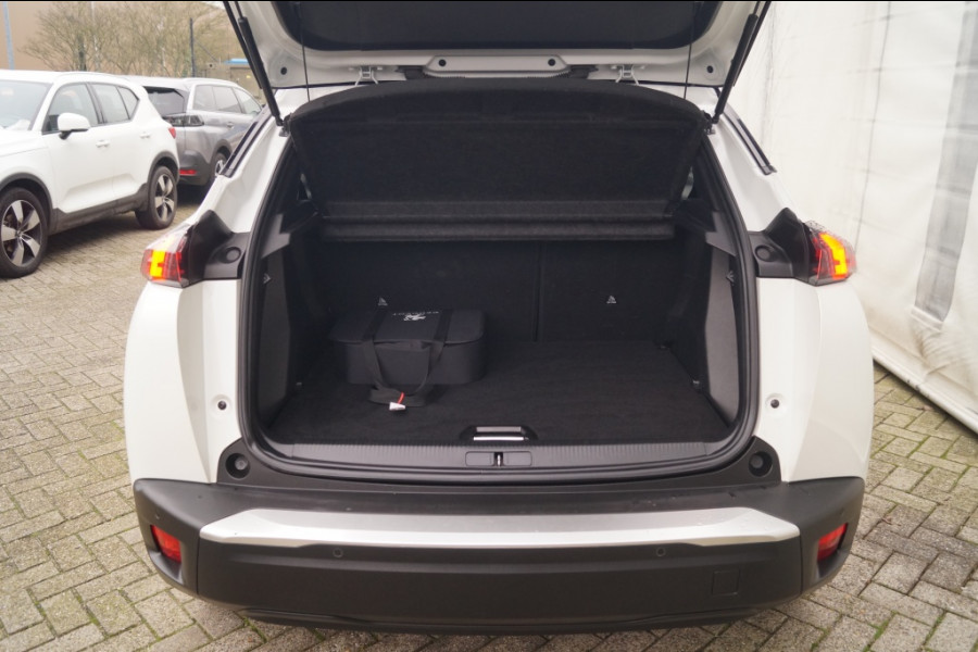 Peugeot e-2008 EV GT 50kWh -NAVI-ECC-PANO-LED-