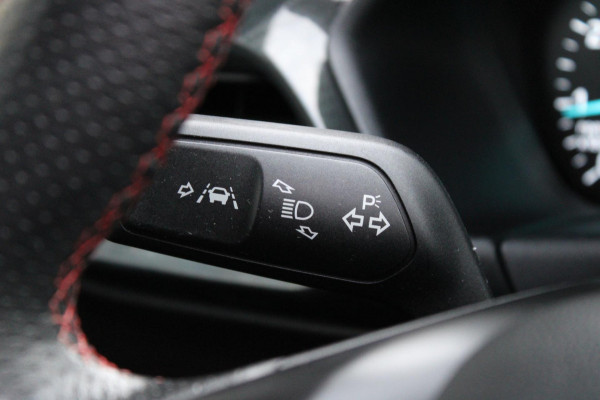 Ford Fiesta 1.0 EcoBoost ST-Line X Airco Pano Carplay Nap