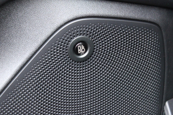 Ford Fiesta 1.0 EcoBoost ST-Line X Airco Pano Carplay Nap