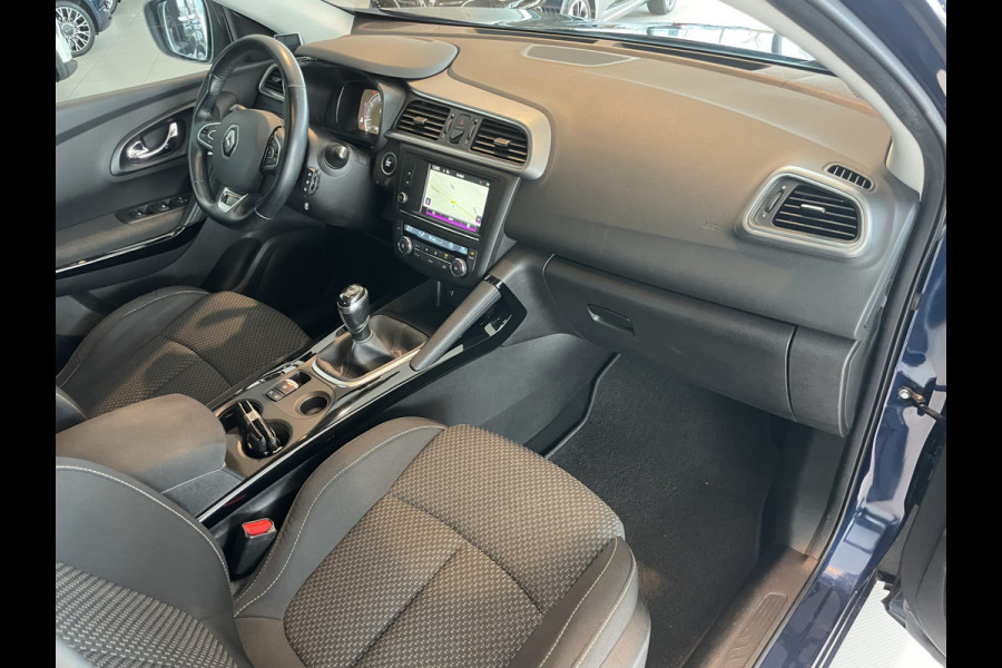Renault Kadjar 1.2 TCe Life Airco - Cruise control - Bluetooth - Navigatie - Parkeersensoren achter - LED verlichting - Stuur multifunctioneel - Elektrische ramen - Centrale deurvergrendeling met afstandsbediening