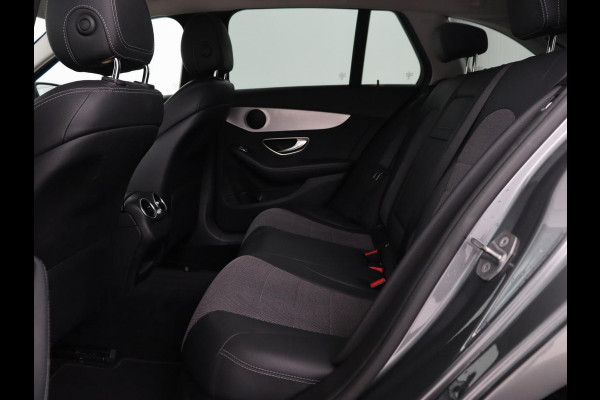 Mercedes-Benz C-Klasse 180 Business Solution | Stoelverwarming | Trekhaak | Camera | Navigatie | Park Assist | Half leder | Climate control | Full LED | Cruise control | Dodehoek detectie