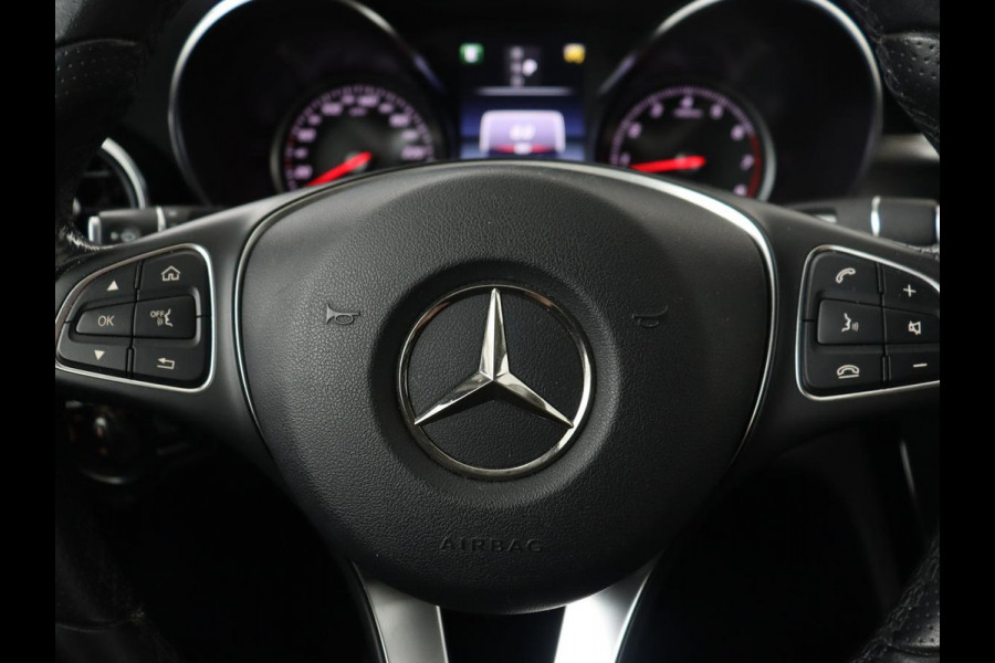 Mercedes-Benz C-Klasse 180 Business Solution | Stoelverwarming | Trekhaak | Camera | Navigatie | Park Assist | Half leder | Climate control | Full LED | Cruise control | Dodehoek detectie
