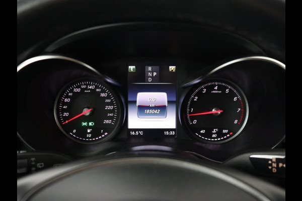 Mercedes-Benz C-Klasse 180 Business Solution | Stoelverwarming | Trekhaak | Camera | Navigatie | Park Assist | Half leder | Climate control | Full LED | Cruise control | Dodehoek detectie