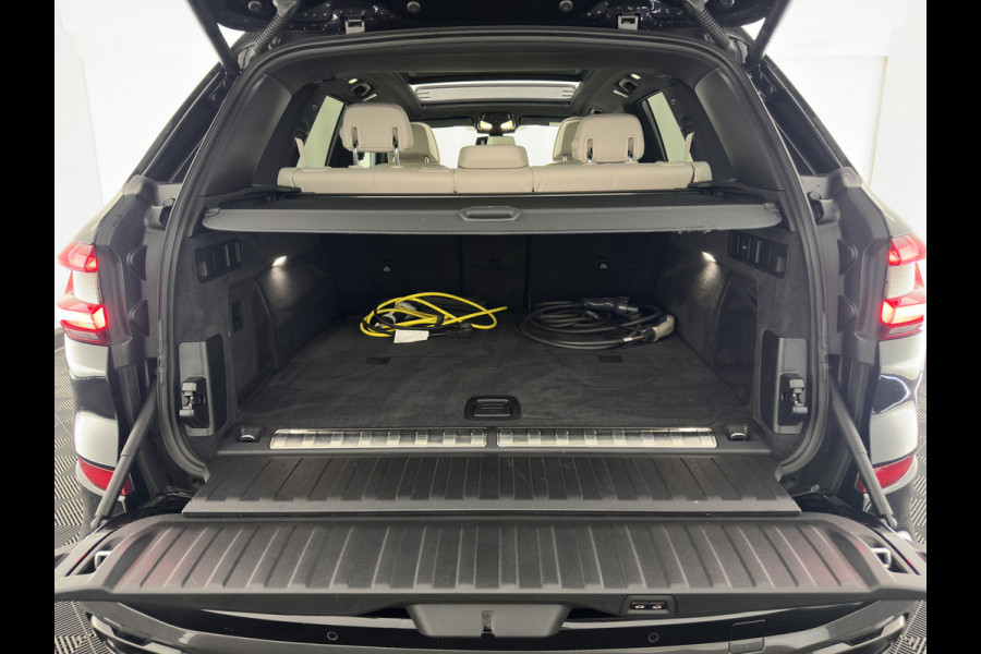 BMW X5 xDrive45e M-Sportpack High Executive (INCL-BTW) Aut. *PANO | LEATHER | HEAD-UP | LASER-LED | SOFT-CLOSE | ADAPTIVE-CRUISE | HIFI-SOUND | BLIND-SPOT | MEMORY-PACK | TOP-VIEW | DIGI-COCKPIT | NAVI-FULLMAP | PRIVACY-GLASS | ...