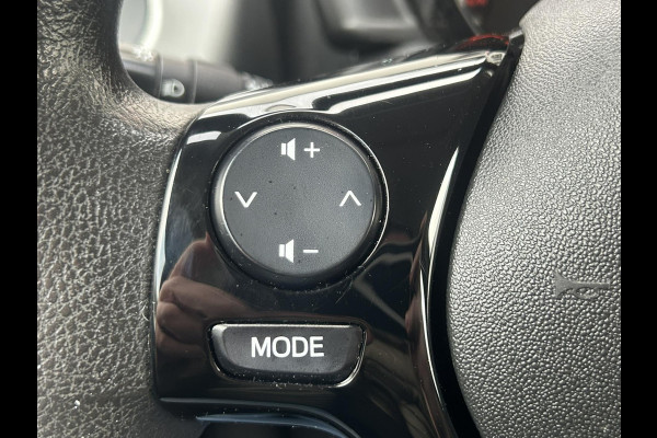 Peugeot 108 1.0 e-VTi Blue Lion 5 deurs Airco Bluetooth Camera Elek ramen Trekhaak