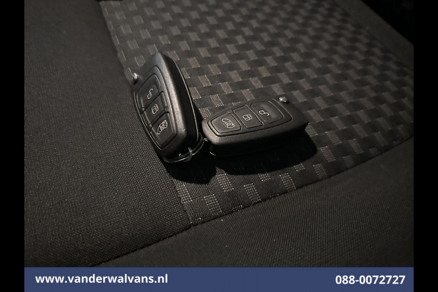 Ford Transit 2.0 TDCI 161pk Bakwagen Laadklep Euro6 Airco | Cruisecontrol | 940kg laadvermogen Verwarmde voorruit, Bijrijdersbank