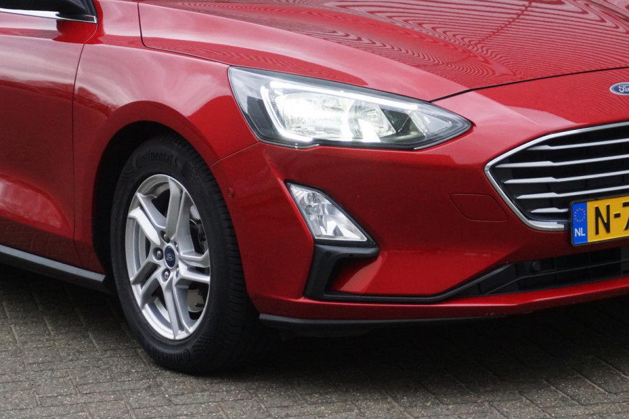 Ford FOCUS Wagon 1.0 EcoB.125pk Hybrid Business/Winterpakket/ Dealeronderhouden/1e Eigenaar.