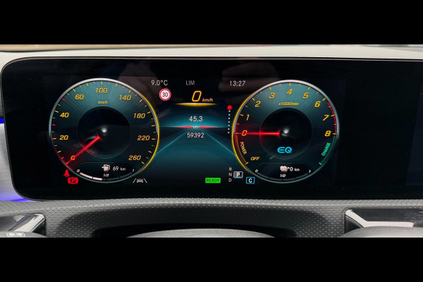 Mercedes-Benz CLA-Klasse 250 e Premium Plus