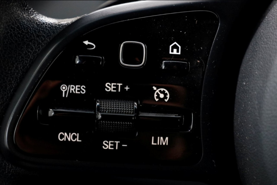 Mercedes-Benz Sprinter 317 CDI 170pk RWD 9G Automaat L3H2 Maxi Navi/Camera/Trekhaak 3500kg 06-2022