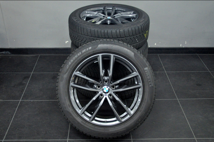 BMW X3 xDrive30e High Executive | M-Sport | Individual | Panoramadak | Trekhaak