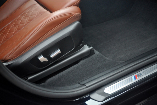 BMW X3 xDrive30e High Executive | M-Sport | Individual | Panoramadak | Trekhaak