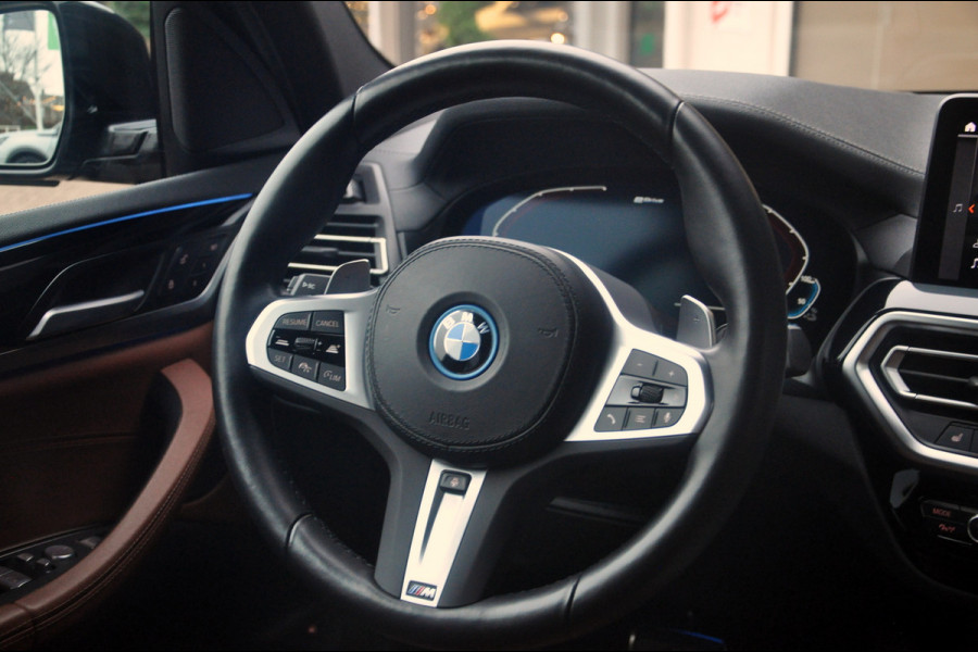 BMW X3 xDrive30e High Executive | M-Sport | Individual | Panoramadak | Trekhaak
