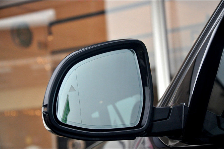 BMW X3 xDrive30e High Executive | M-Sport | Individual | Panoramadak | Trekhaak