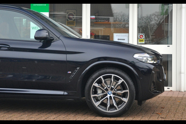 BMW X3 xDrive30e High Executive | M-Sport | Individual | Panoramadak | Trekhaak