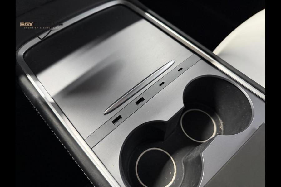 Tesla Model Y Performance AWD 75 kWh 360Cam/Pano/Trekhaak