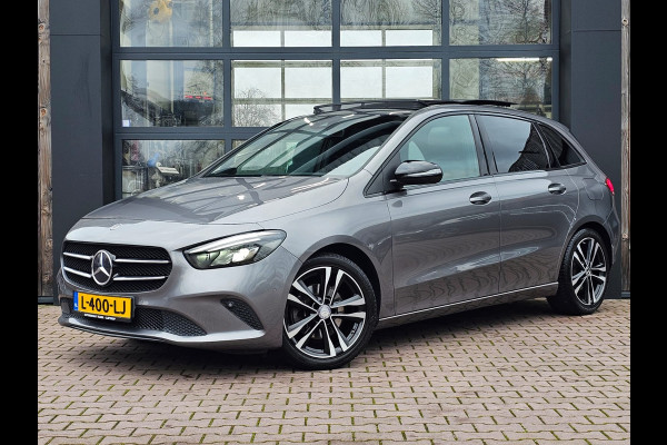 Mercedes-Benz B-Klasse 200 Business Solution Plus | Automaat | Pano | Stoelverwarming | Navi | Camera | Cruise | PDC |