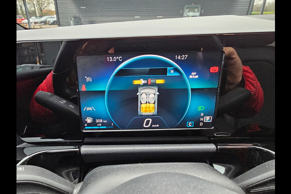 Mercedes-Benz B-Klasse 200 Business Solution Plus | Automaat | Pano | Stoelverwarming | Navi | Camera | Cruise | PDC |