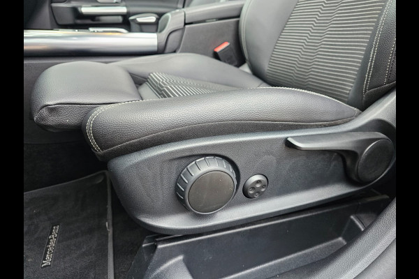 Mercedes-Benz B-Klasse 200 Business Solution Plus | Automaat | Pano | Stoelverwarming | Navi | Camera | Cruise | PDC |
