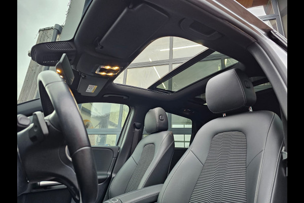 Mercedes-Benz B-Klasse 200 Business Solution Plus | Automaat | Pano | Stoelverwarming | Navi | Camera | Cruise | PDC |