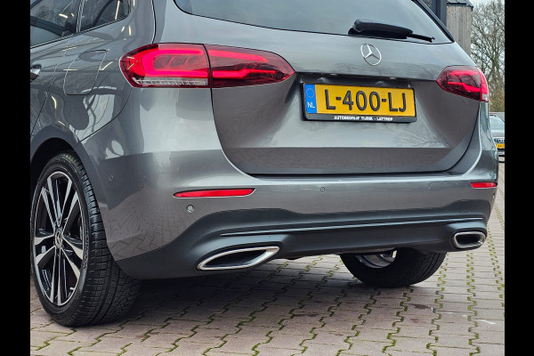 Mercedes-Benz B-Klasse 200 Business Solution Plus | Automaat | Pano | Stoelverwarming | Navi | Camera | Cruise | PDC |