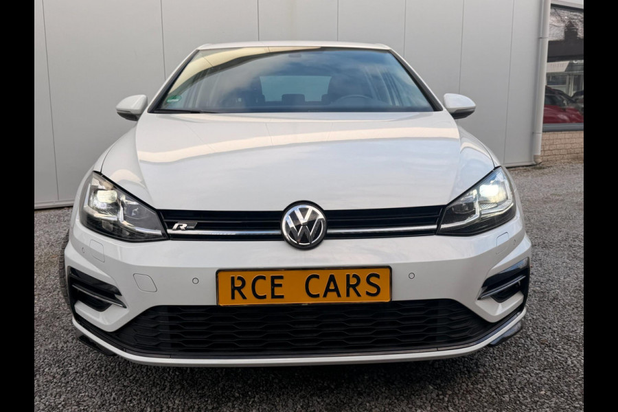 Volkswagen Golf 1.5 TSI Highline Business R Line | DSG | Alcantara | ACC | Ergo Active | Xenon | Stoelverw | Clima | Parkpilot