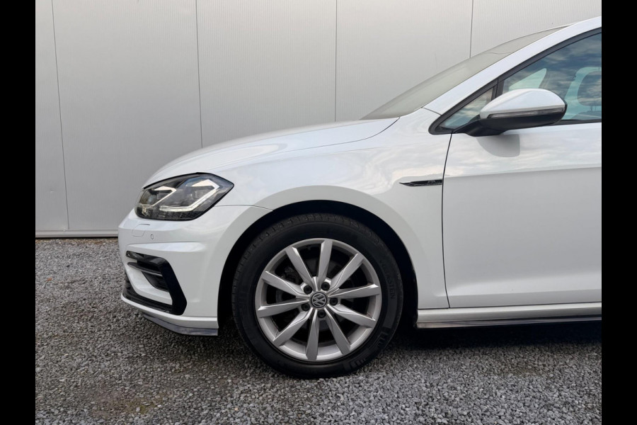 Volkswagen Golf 1.5 TSI Highline Business R Line | DSG | Alcantara | ACC | Ergo Active | Xenon | Stoelverw | Clima | Parkpilot