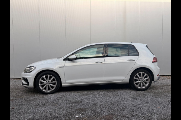Volkswagen Golf 1.5 TSI Highline Business R Line | DSG | Alcantara | ACC | Ergo Active | Xenon | Stoelverw | Clima | Parkpilot