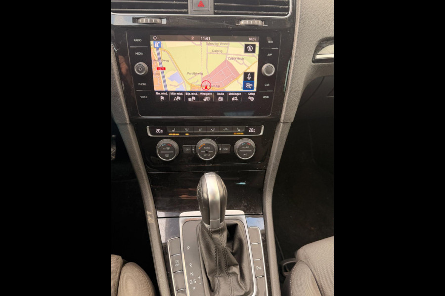 Volkswagen Golf 1.5 TSI Highline Business R Line | DSG | Alcantara | ACC | Ergo Active | Xenon | Stoelverw | Clima | Parkpilot