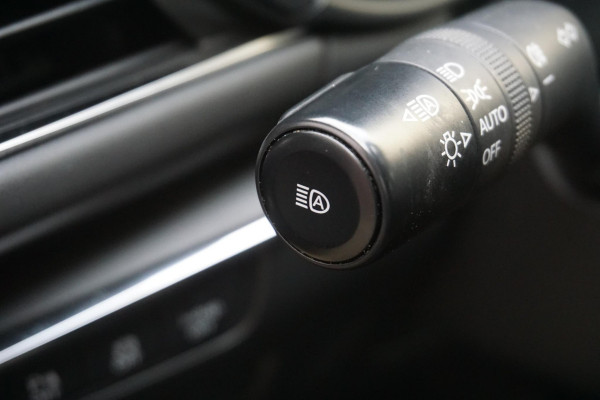 Mazda 3 2.0 e-SkyActiv-X M Hybrid 186 Luxury/Leer/18Inch/ Head-Up/Dealeronderhouden