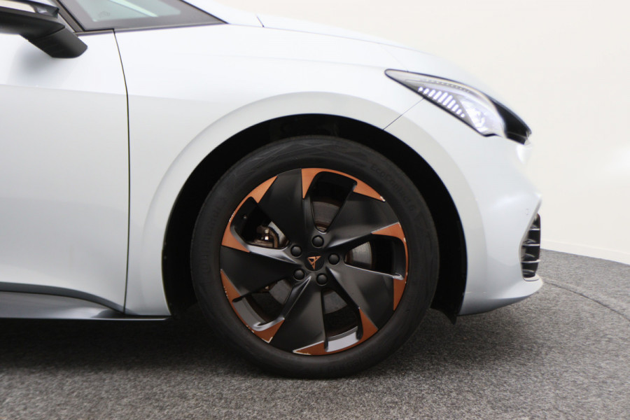 CUPRA Born Adrenaline One 62 kWh Virtual Cockpit, ACC, Camera, Apple Carplay, LED, PDC, 19''