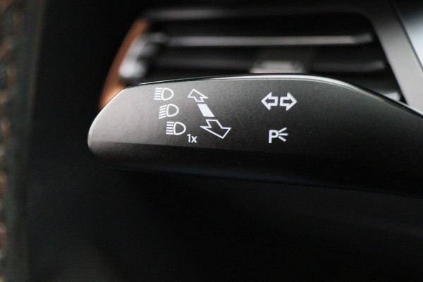 CUPRA Born Adrenaline One 62 kWh Virtual Cockpit, ACC, Camera, Apple Carplay, LED, PDC, 19''