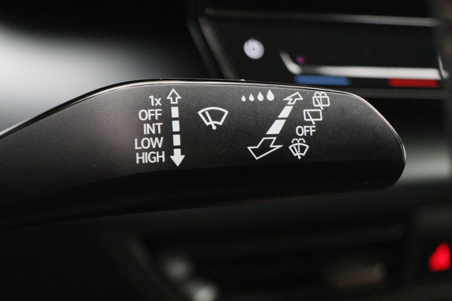 CUPRA Born Adrenaline One 62 kWh Virtual Cockpit, ACC, Camera, Apple Carplay, LED, PDC, 19''