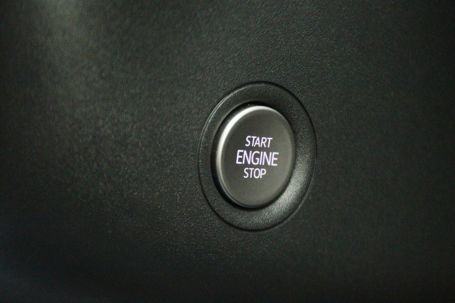 CUPRA Born Adrenaline One 62 kWh Virtual Cockpit, ACC, Camera, Apple Carplay, LED, PDC, 19''