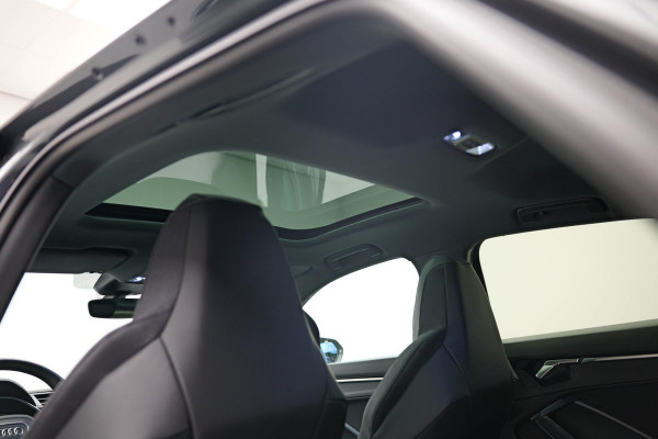 Audi RSQ3 Sportback 2.5 TFSI |Pano|Sonos|RS-Stoelen|BTW|Keyless|