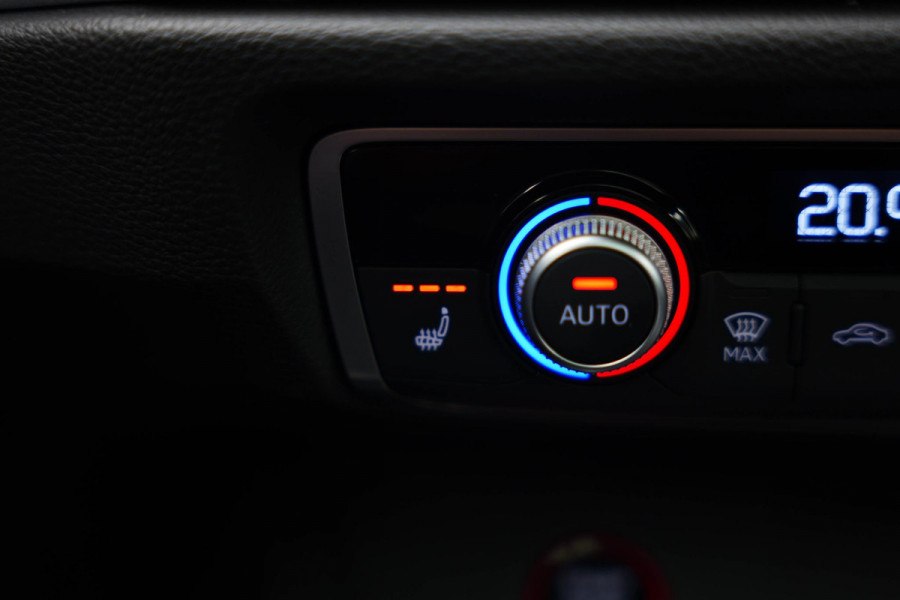 Audi RSQ3 Sportback 2.5 TFSI |Pano|Sonos|RS-Stoelen|BTW|Keyless|