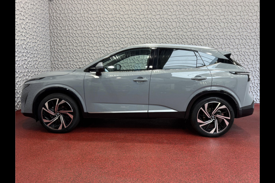 Nissan QASHQAI 1.3 MHEV 160PK TEKNA PLUS BOSE 20''LMV LEER ALCANTARA PANO MASSAGE BOSE STOEL/STUUR/RUIT VERW MATRIX.LED ELEK.KLEP HEADUP 20''LM 03/2025