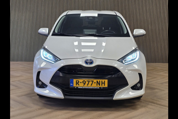 Toyota Yaris 1.5 Hybrid Dynamic DEALER ONDH AUT. ACC CAMERA LANE ASSIST CRUISE CONTROL STOELVERWARMING